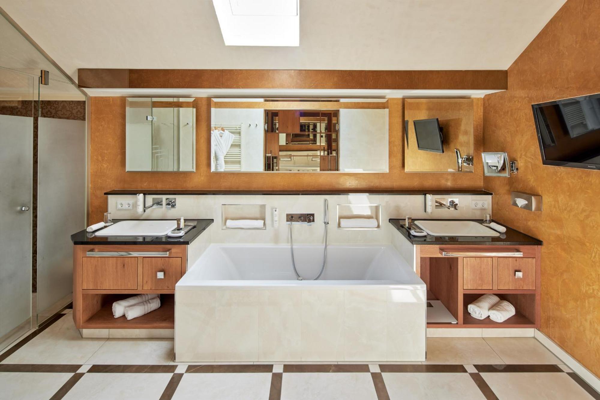 Wellness- & Sporthotel Jagdhof Rohrnbach Luaran gambar